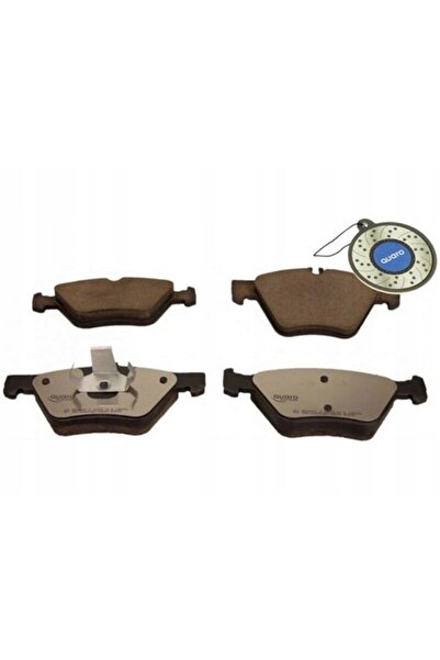 QUARO Комплект от 4 спирачни накладки, QUARO, за MERCEDES FRONT W210 95-280