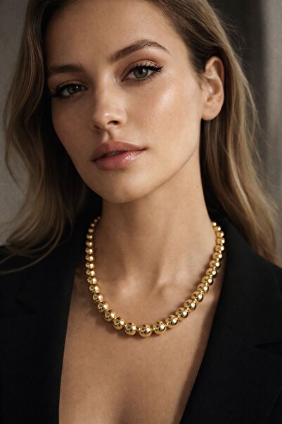 Solare Accessories Gold Pearl Detailed Necklace