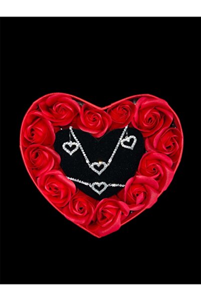 naniland.ro Romantic heart gift set – Decorative roses and jewelry set