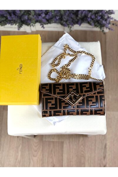 GGGG Bags with their accessories