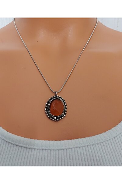Nej Agate Stone Necklace