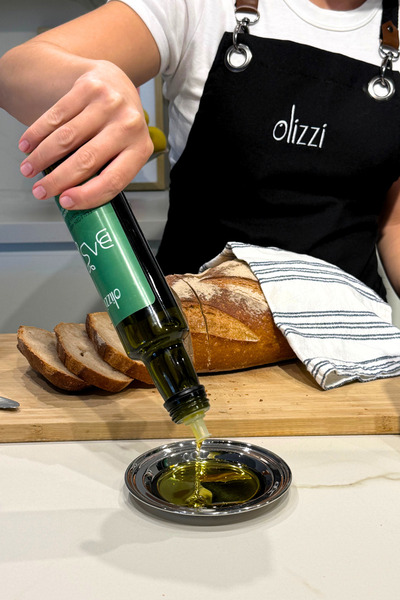 Olizzi Fesleğen Aromalı Natürel Sızma Zeytinyağı 250 ML