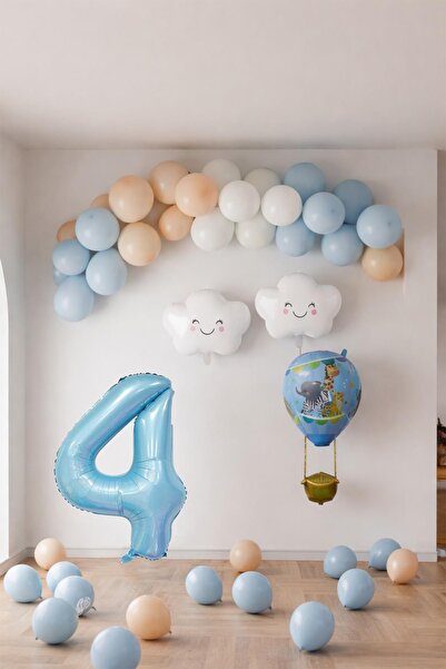 Patladı Gitti 4 Year Old Blue Sky Birthday Concept
