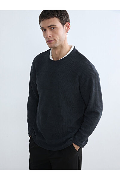 LC Waikiki سترة تريكو رجالية ذات رقبة دائرية باللون البني