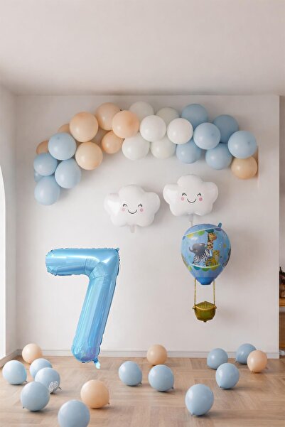 Patladı Gitti 7 Year Old Blue Sky Birthday Concept
