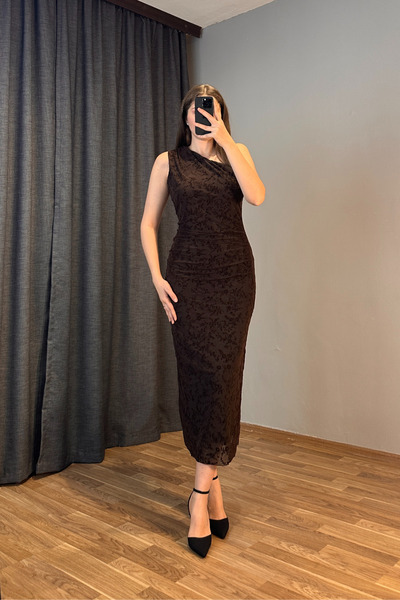 Sorridi Tek Omuz Çiçek İşlemeli Drapeli Yırtmaçsız Elbise