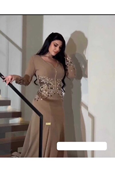 NALA FASHION Elegant brown evening dress with luxurious artistic details