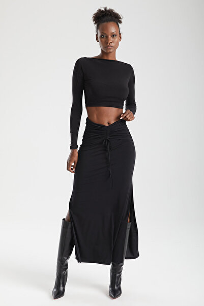 IMBUE Yüksek Bel Büzgülü Drapeli Derin Yırtmaçlı Siyah Maxi Etek