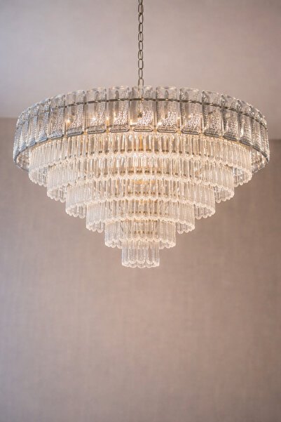 qwell Modern crystal chandelier