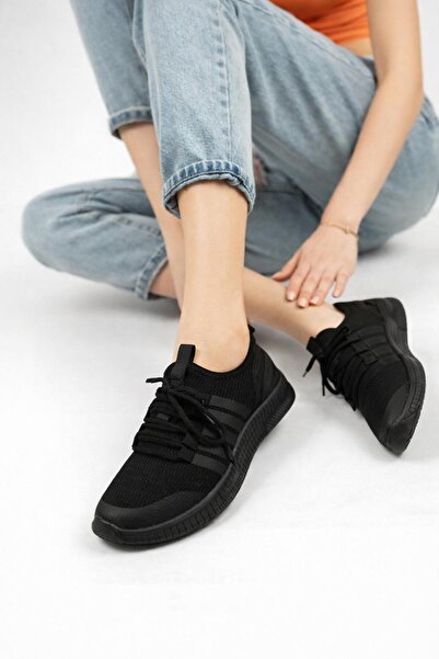 Tetaf Unisex Black Sports Sneaker – Lightweight & Breathable Casual Shoes”