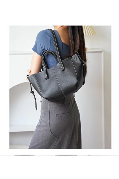 China The famous 36cm shoulder bag