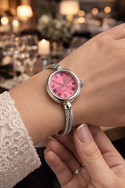 LOOQ Roman Numeral Steel Cordom Women's Wristwatch