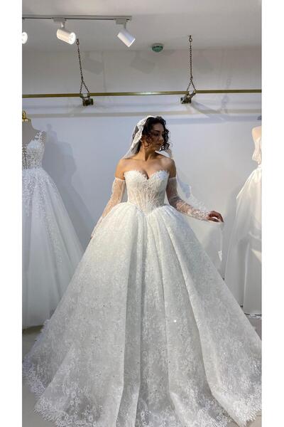 Zöhra avcı gelinlik ve moda ELİZABED