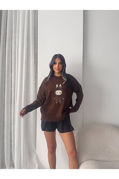 erki triko Crew Neck Character Embroidered Knit Sweater