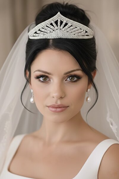 CAŞ DEKORASYON تاج زفاف من حجر الزركون مع نقش 'الوعد'