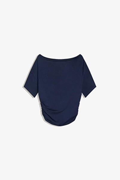 Bershka Kısa kollu asimetrik baskılı tişört