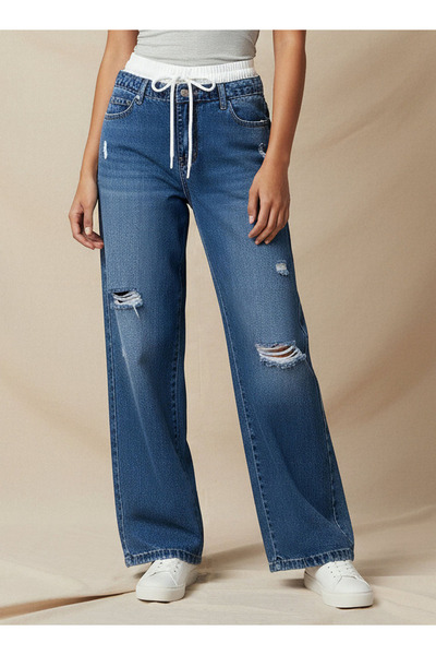 2Xtremz Jeans with Ripped Accent
