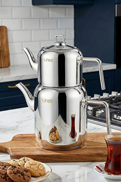 Lines طقم إبريق شاي من الفولاذ المقاوم للصدأ بمقبض فضي من ميركان، سعة 1.25-2....