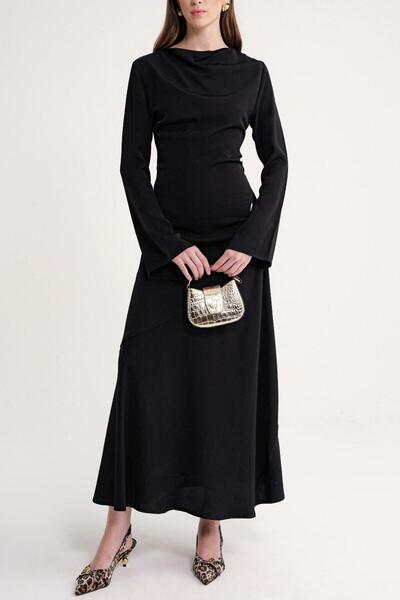 SOCIETA Siyah Degaje yaka vücuda oturan yırtmaçlı elbise 94502