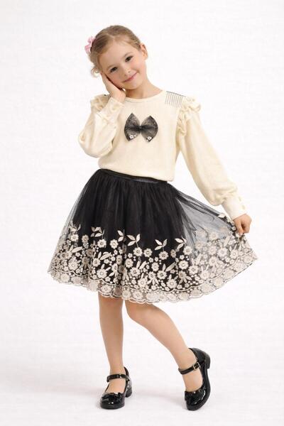 Vitrin kız etekli takım