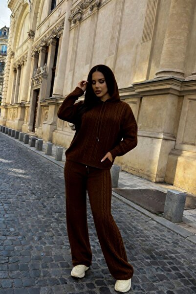 Demhana Boutique 2-piece knitwear set