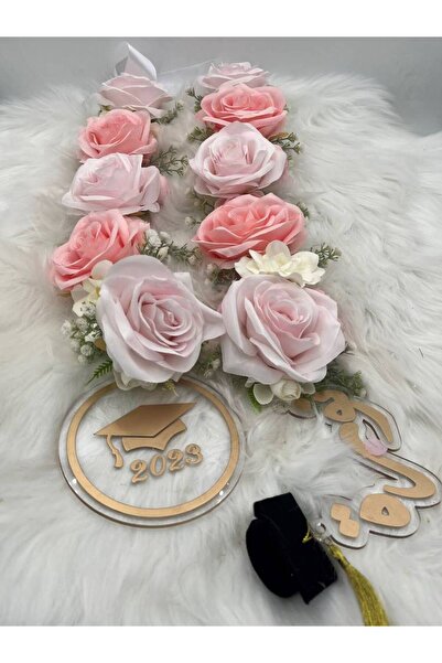 chocogift قلادة تخرج نورا