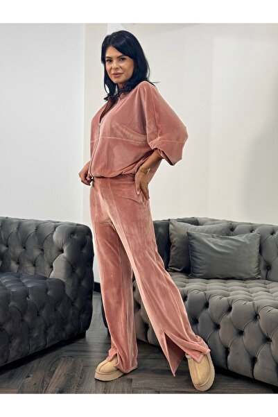 RAMONA BADESCU EXCLUSIVE Set made of Stretch Fabric with a lightweight jacket...