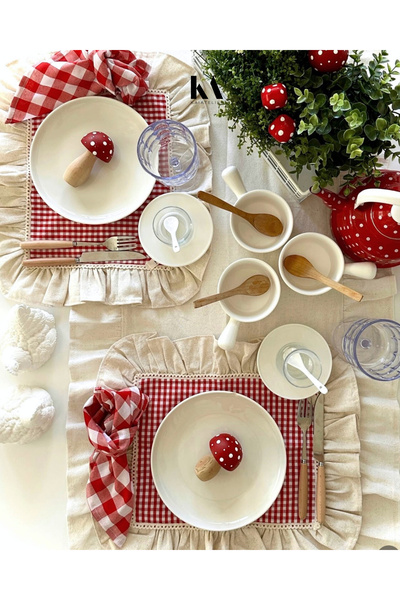 KaiAtelier Mia 4-Piece Raw Linen Checkered Ruffle Detailed American Tableclot...