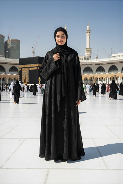 HARİKA WEAR ثوب صلاة من الحرير الملكي – يلمع برشاقة فضية وأنماط زهور (هدية شال)