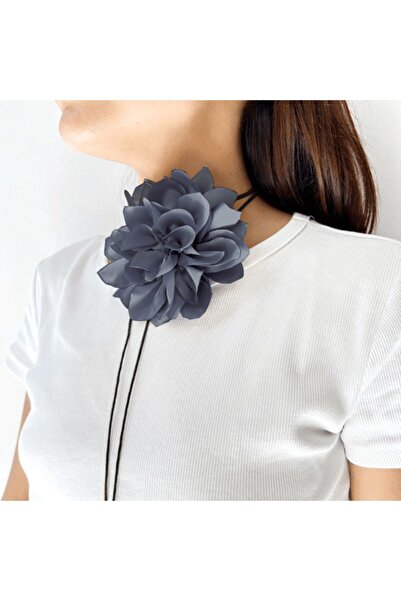 Shiklik قلادة كبيرة على شكل زهرة - قلادة نسائية بتفاصيل وردة من الساتان