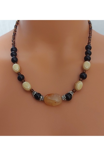 Nej Agate Stone Necklace