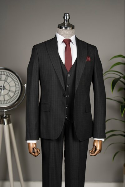terzi ayhan Terzi Ayhan Yelekli Takım Elbise –SlimFit 1 beden büyük tercih ediniz.