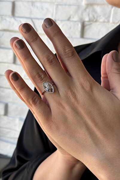 ZÜMRÜT SARRAF 14 Ayar Altın 0,17 Karat Badem Kesim Pırlanta Yüzük