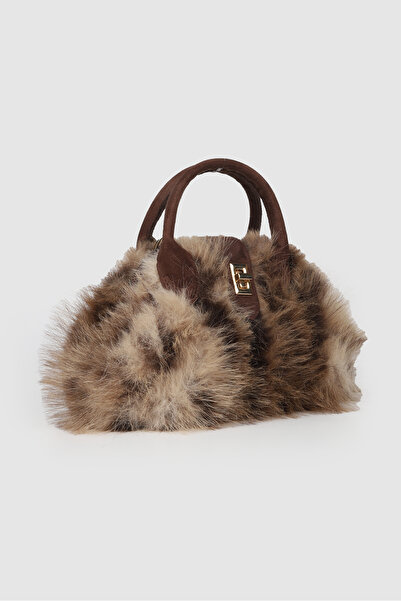 La La'Graccio Paris La'Graccio Paris Women's Marina Straw-Plush Strap Bag