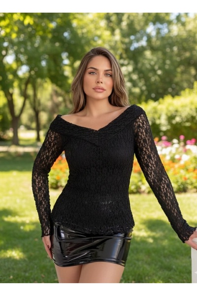 STEPS Madonna Collar Soft Lace Blouse