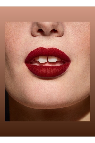 By Kilian أحمر الشفاه السائل Le Rouge Parfum Ultra Matte - روج مسكر