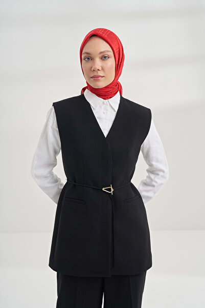 ARMANDA Italian Jacquard Striped Pattern Scarf - Red