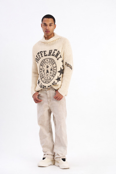 VDR بنطلون بيج زاجور