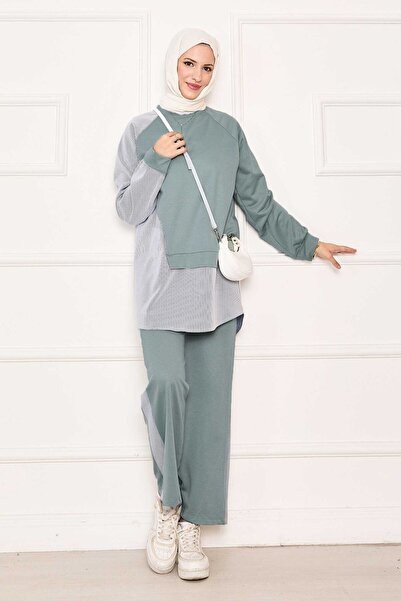 cvn Asymmetrical Front Line Paneled Double Set Mint