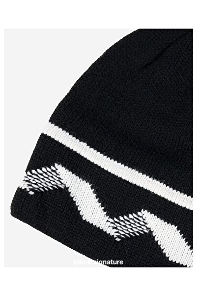 PIECE SIGNATURE Foldless Plain Soft Beanie Against the Cold (for Women and Men)