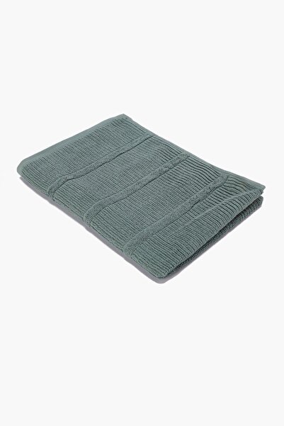 CARINA Embroidered cotton towel 140*70 cm