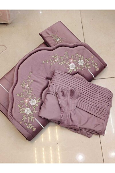 SSDM طقم سجاد ملكي عرائسي سجادة مبطنه اسفنج مع شرشف واسع وانيق مع بيت المصحف ...