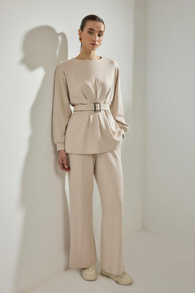 Touché Privé Plied Modal Suit with Belt