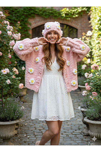 Zuviel Deco Handmade Handmade Pink Puffy Flower Cardigan