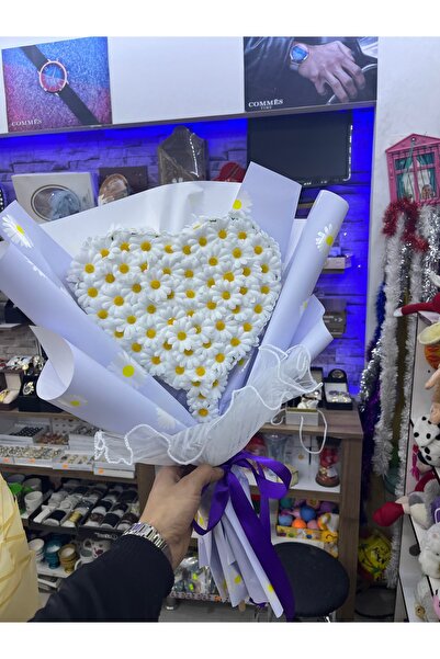 UMAY FLOWERS Kalp Şeklinde Papatyalı Yapay Çiçek Buketi