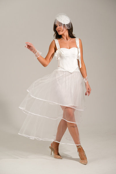 Rose Quenn Üç Katlı Tülden Etek Ucu Biyeli Kısa Astarlı Tül Etek