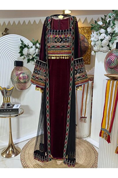 SILA fashion Elegant burgundy jalabiya with a traditional design