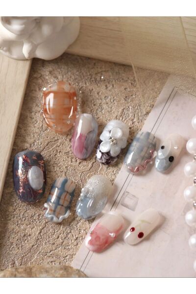 Choice مجموعة من 10 قطع من الأظافر الاصطناعية القصيرة الملونة على شكل زهور، ت...