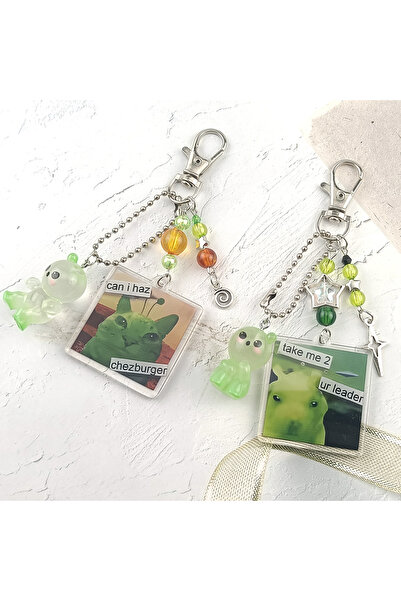 Choice k1008-1-2 Silly Alien Keychains Cute Resin Aliens Star Bead Phone Char...