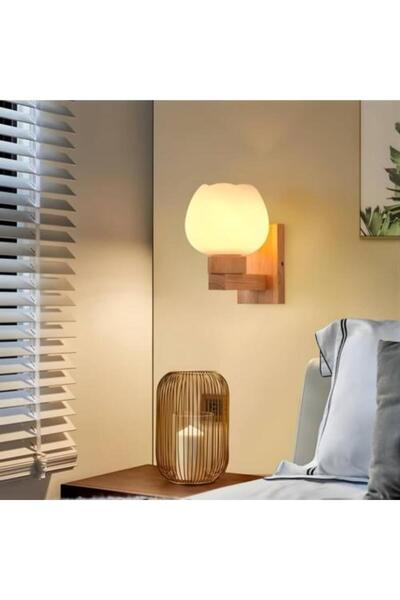 AKSEPT Modern Wall Sconce with Wooden Base